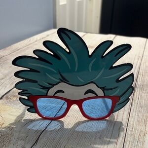 Dr.seuss cat in the hat glasses